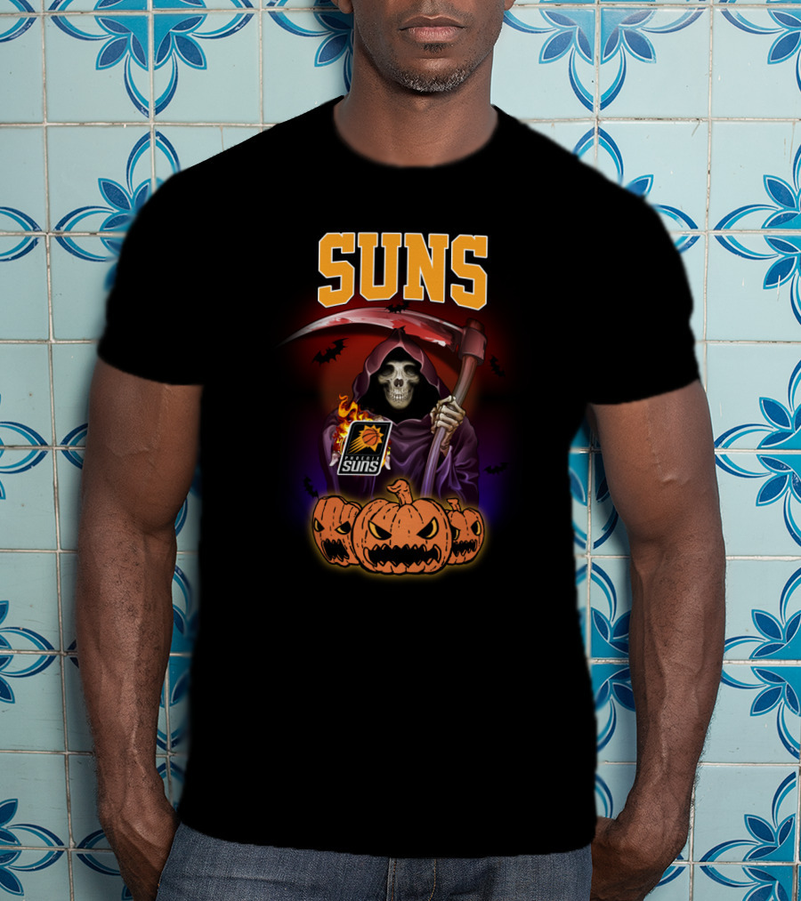 Suns Reaper Halloween Grim Scythe With Pumpkins T-Shirt