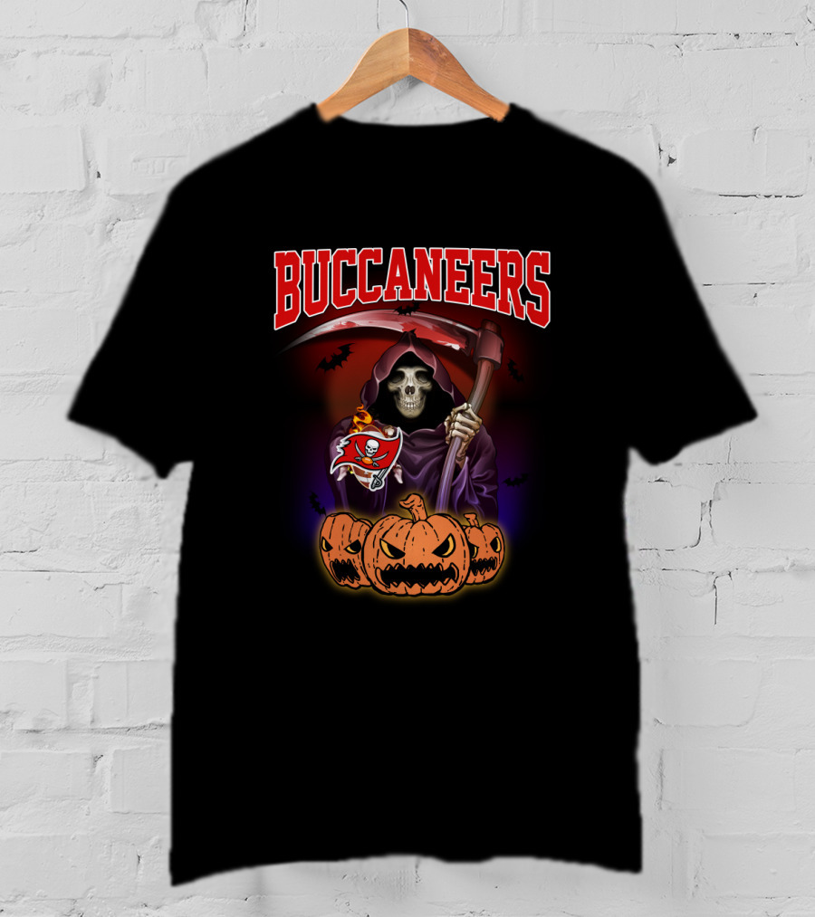 Buccaneers Grim Reaper With Scythe And Jack-O'-Lanterns Halloween T-Shirt