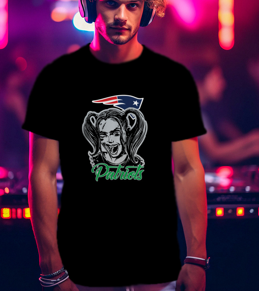 Harley Quinn Patriots New England T-Shirt