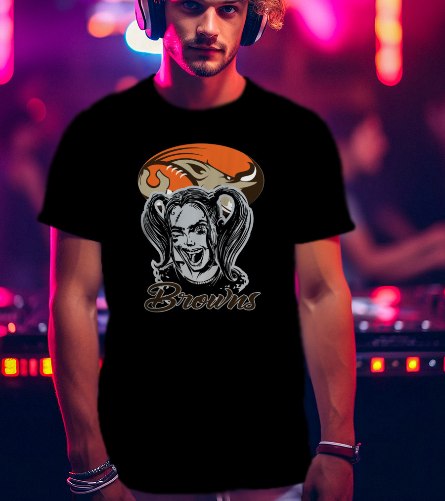 Harley Quinn Browns Fan With Cleveland Football T-Shirt