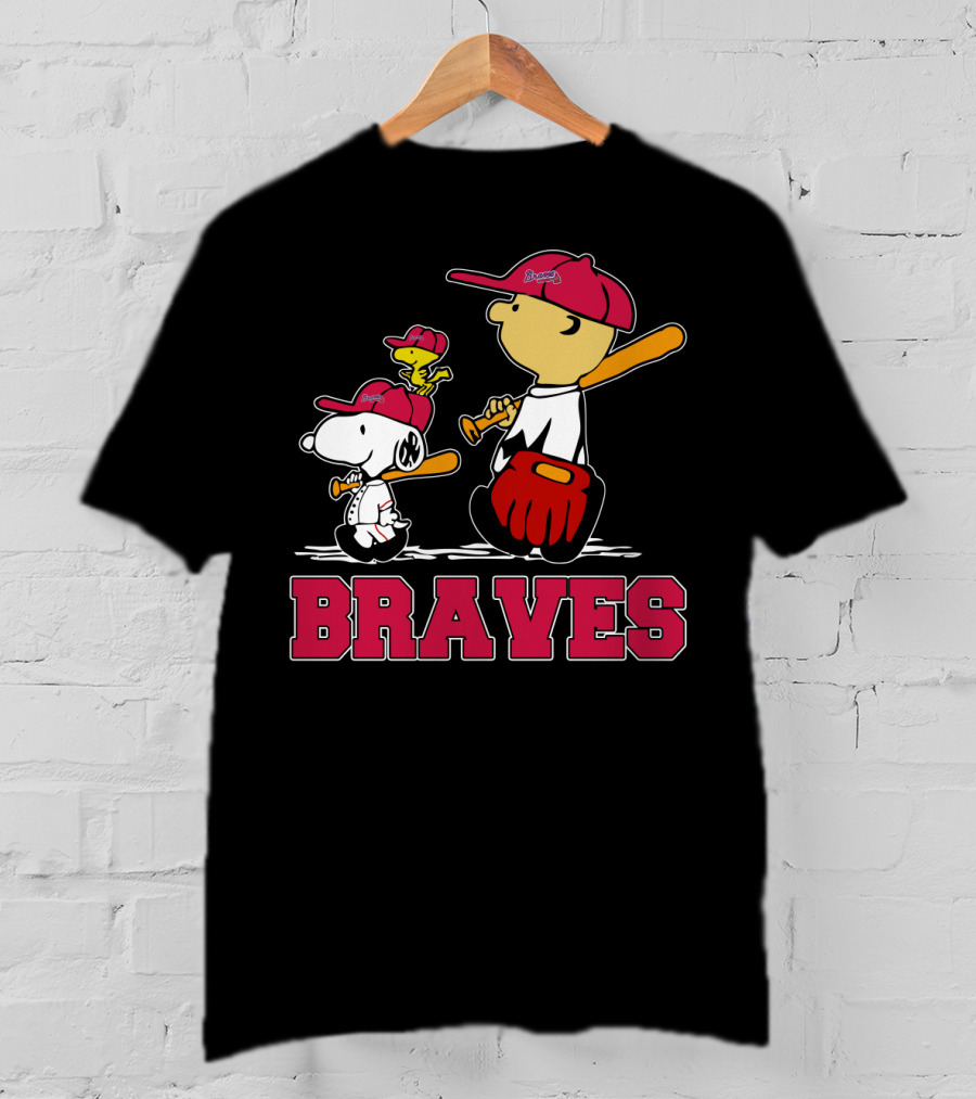 Snoopy Woodstock And Charlie Brown Braves Baseball Fans T-Shirt