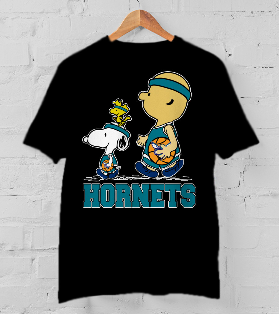 Snoopy Woodstock Basketball Hornets Fans T-Shirt
