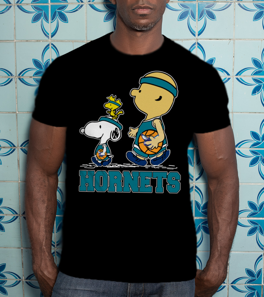 Snoopy Woodstock Basketball Hornets Fans T-Shirt