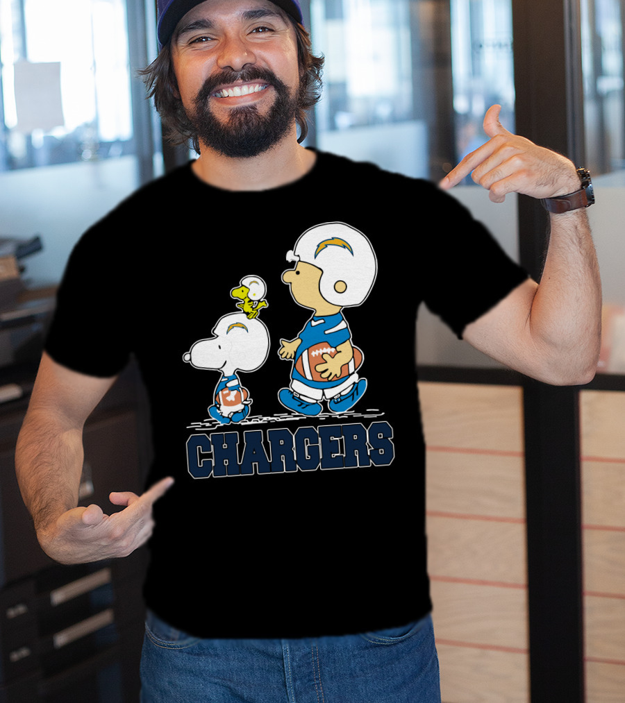Snoopy And Woodstock With Los Angeles Chargers Football Helmets And Jersey T-Shirt