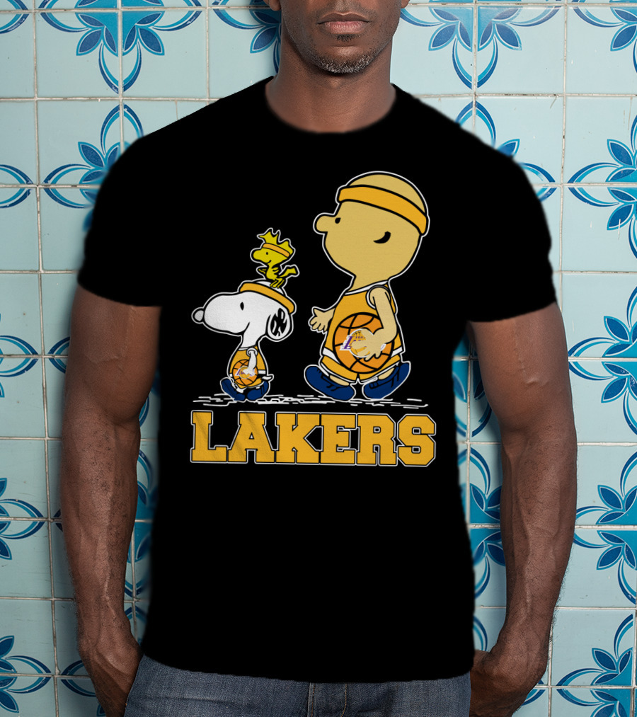 Snoopy And Woodstock With Basketballs For Los Angeles Lakers Fans T-Shirt