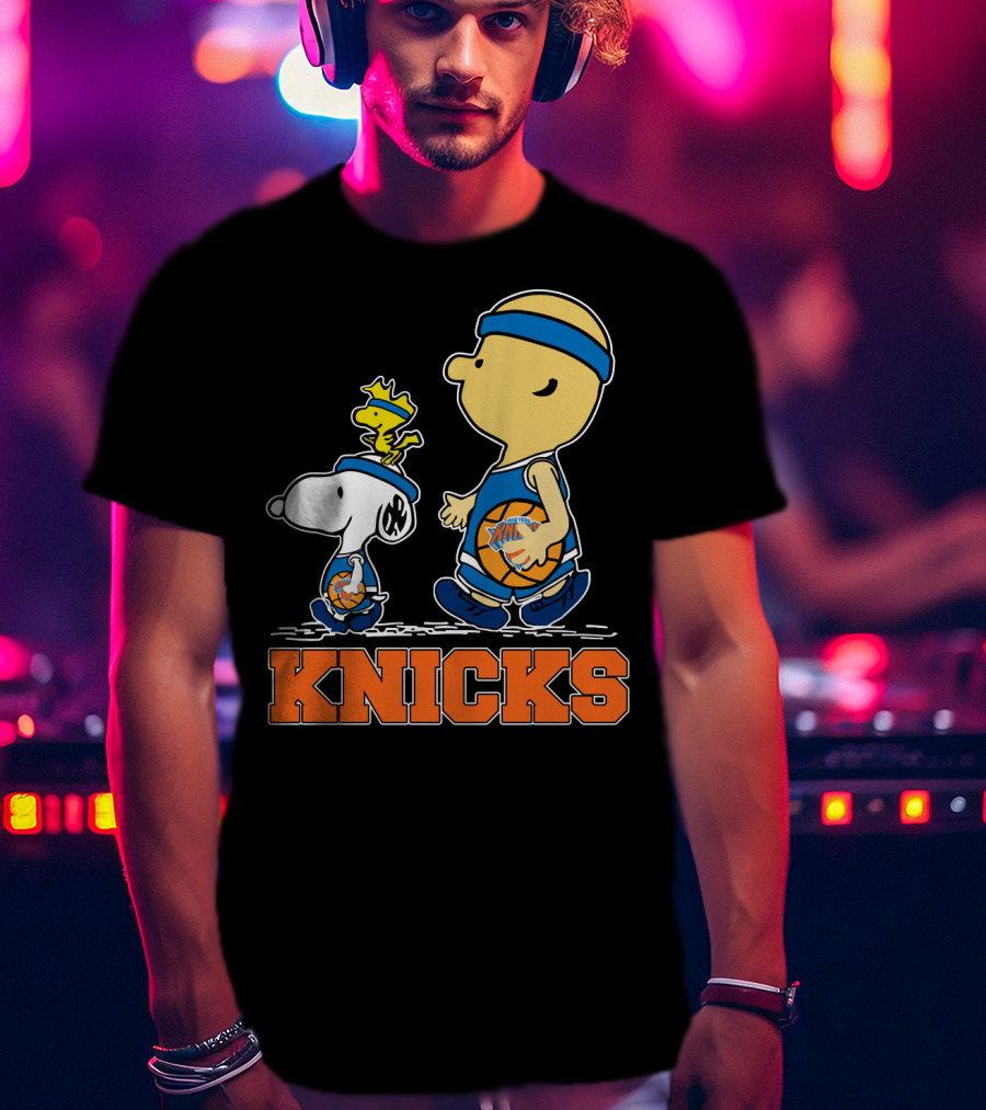 Snoopy Woodstock New York Knicks Basketball Fans Peanuts Characters T-Shirt