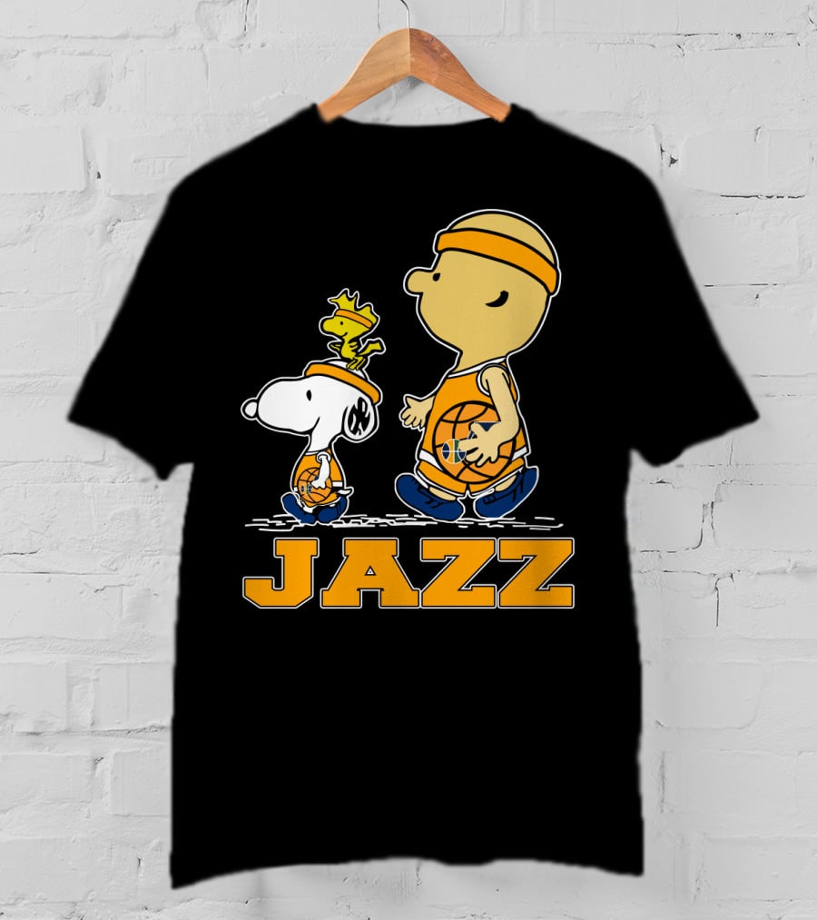 Snoopy And Woodstock With Basketball For Utah Jazz Fans T-Shirt