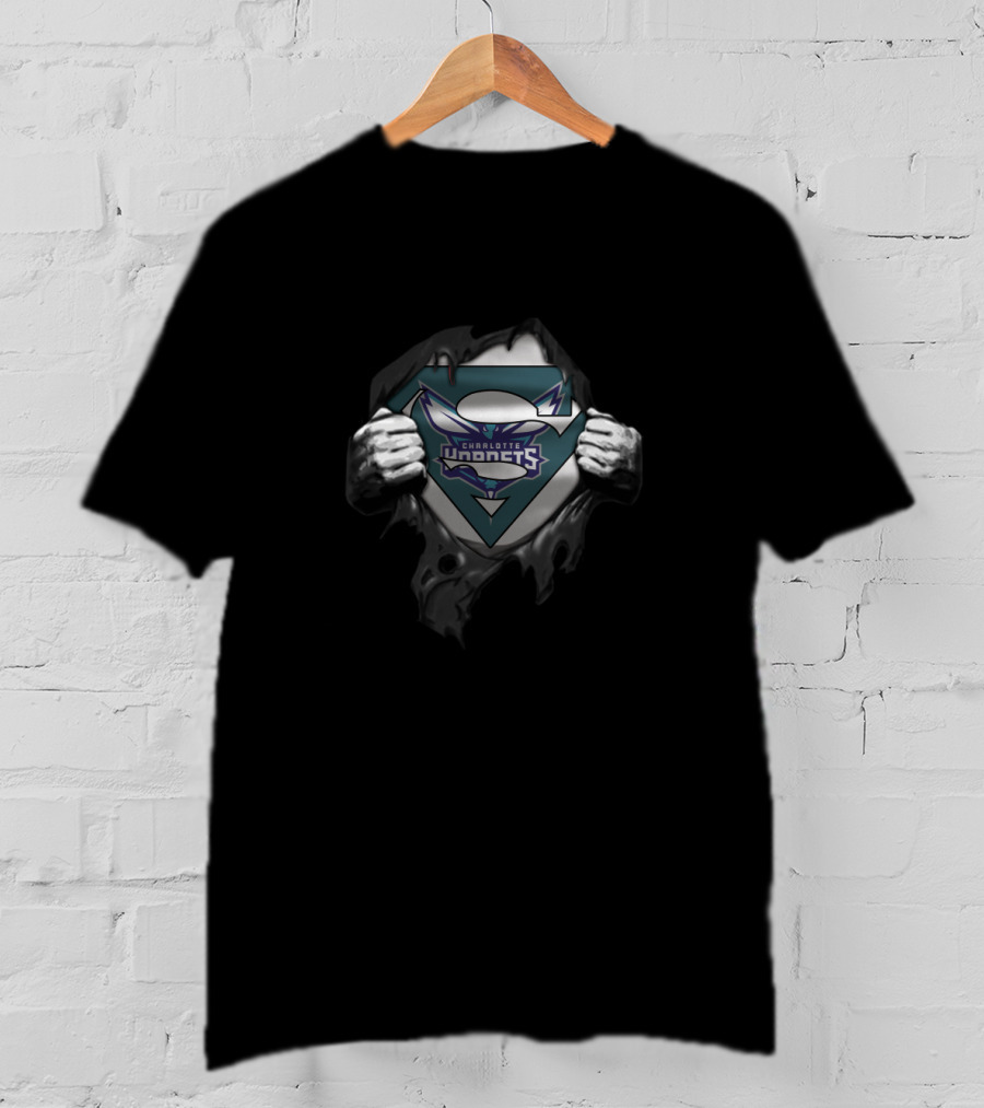 Charlotte Hornets Superman Logo Tear Open T-Shirt