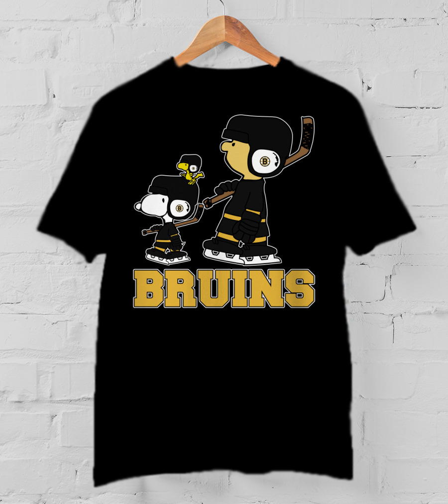 Snoopy Woodstock Boston Bruins Hockey Gear Fans T-Shirt