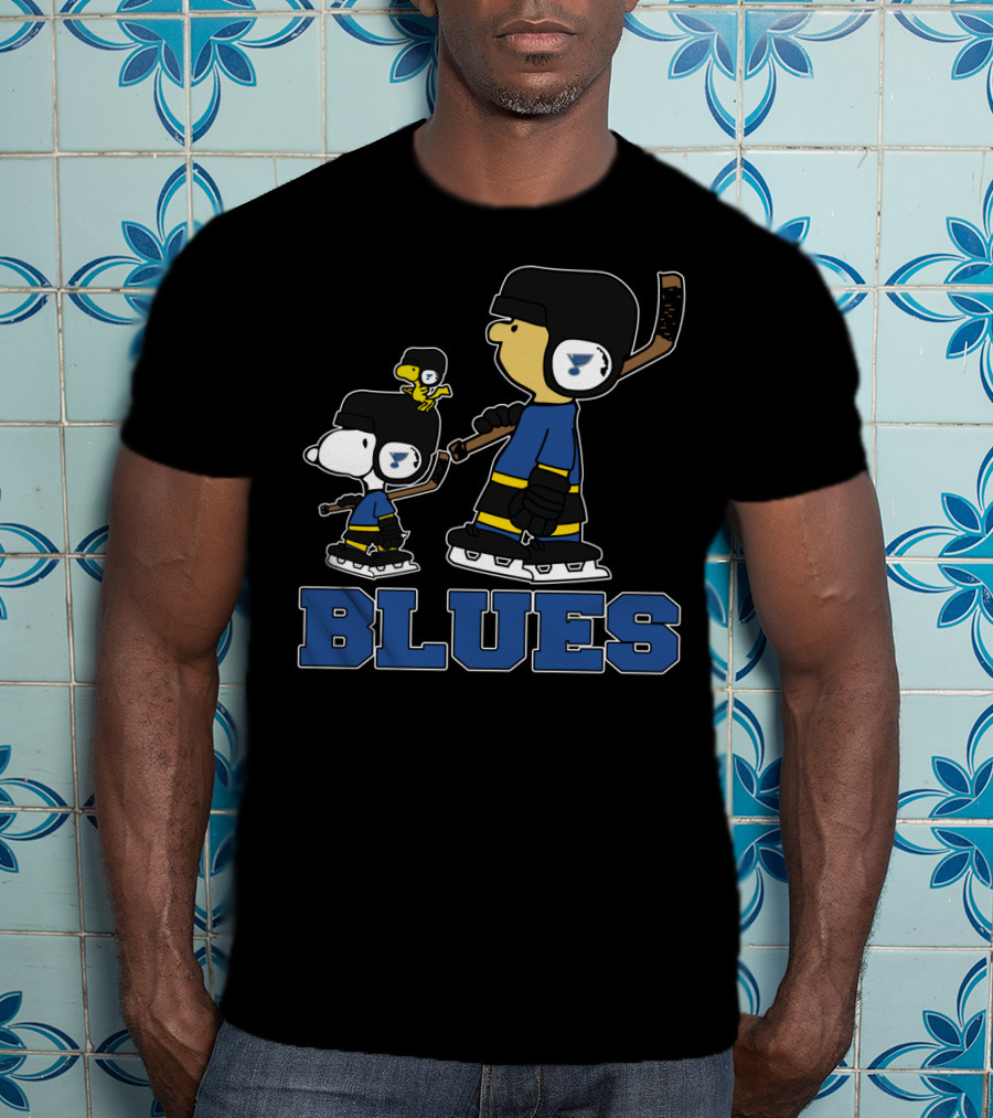 Snoopy Charlie Brown St. Louis Blues Hockey Fans T-Shirt