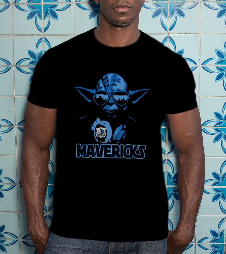 Yoda Dallas Mavericks Fans Star Wars Hybrid Maverick Style T-Shirt