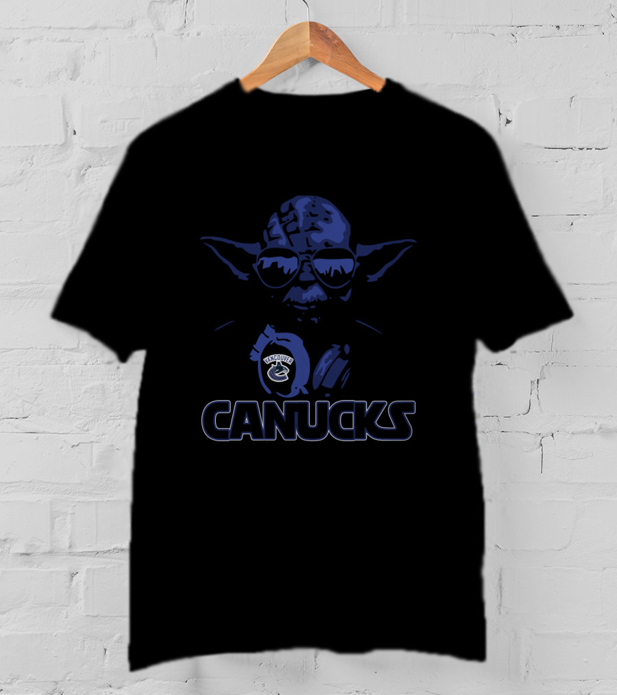 Yoda Star Wars With Vancouver Canucks Logo Fans T-Shirt