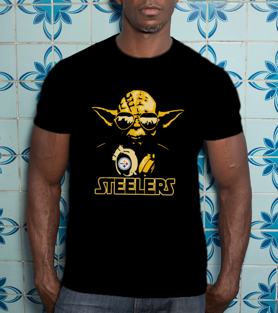 Yoda Steelers Sunglasses Headphones Star Wars Pittsburgh Fans T-Shirt