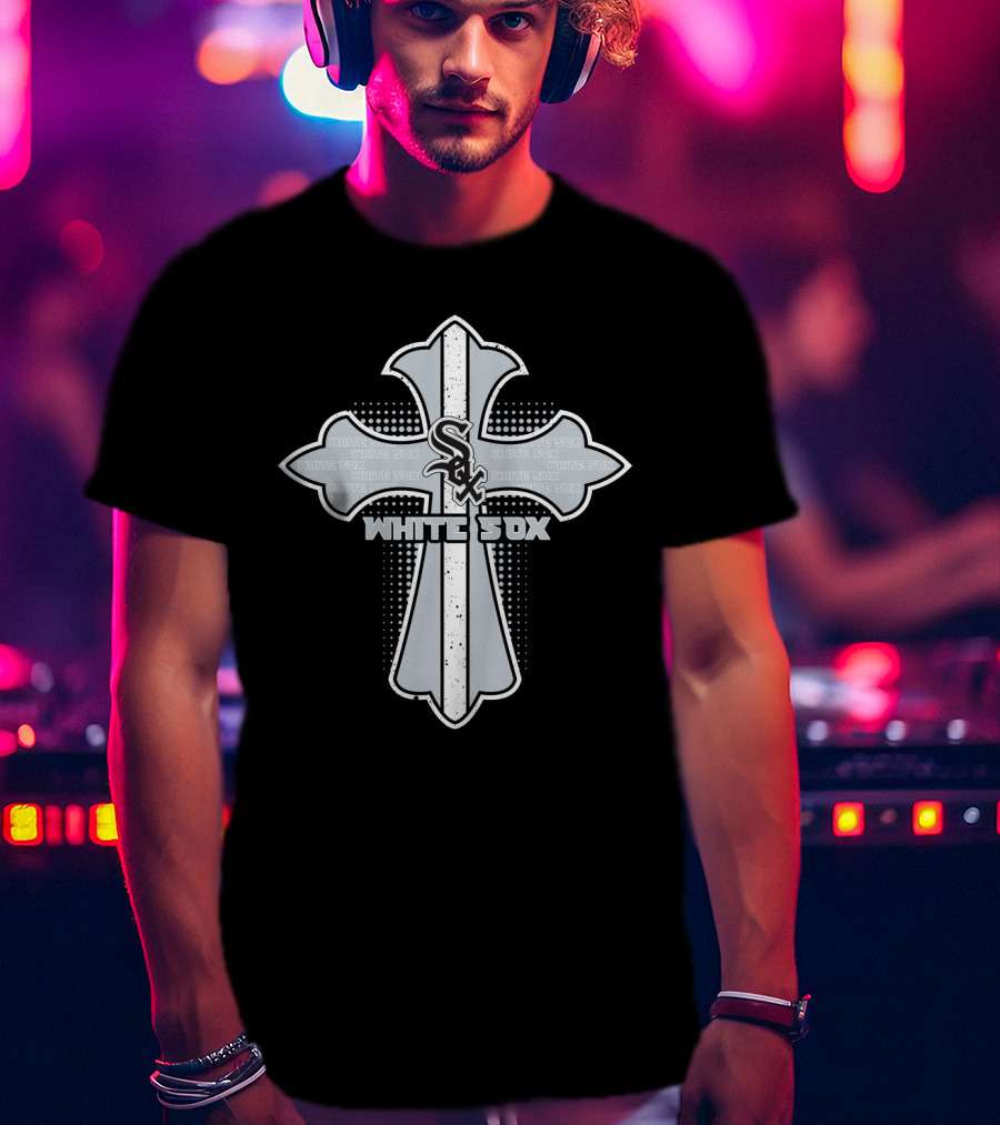 White Sox Cross With Chicago Fan Faith Symbol T-Shirt