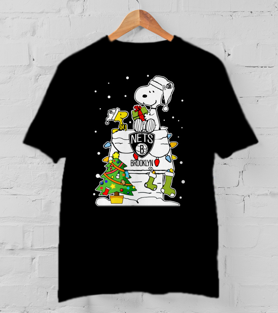 Brooklyn Nets Snoopy Christmas Peanuts Basketball Fan T-Shirt