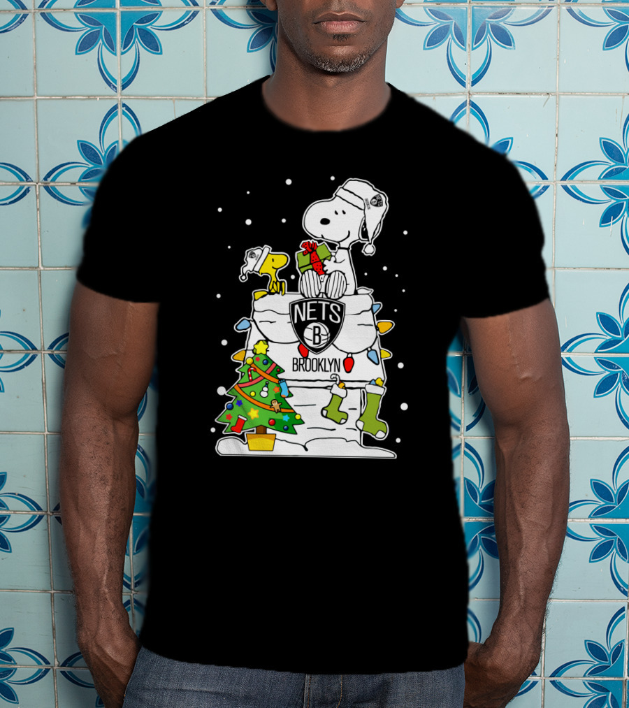 Brooklyn Nets Snoopy Christmas Peanuts Basketball Fan T-Shirt