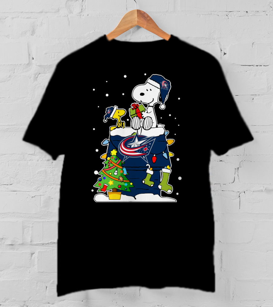 Columbus Blue Jackets Snoopy With Woodstock Christmas T-Shirt