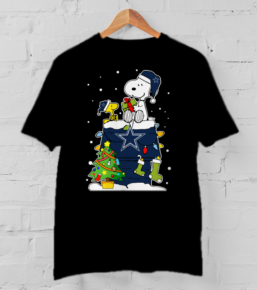 Dallas Cowboys Snoopy Lover Christmas Peanuts Woodstock Gift T-Shirt