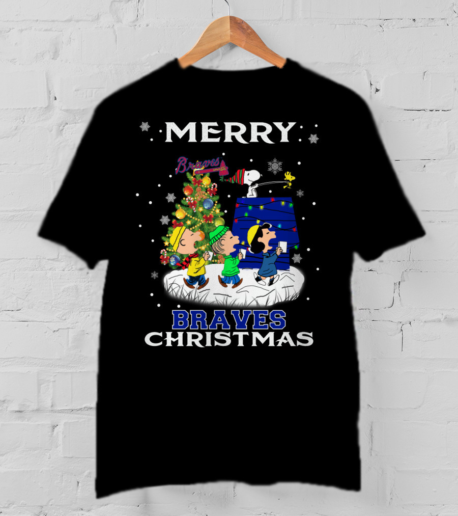 Merry Braves Christmas Atlanta Snoopy Fans T-Shirt