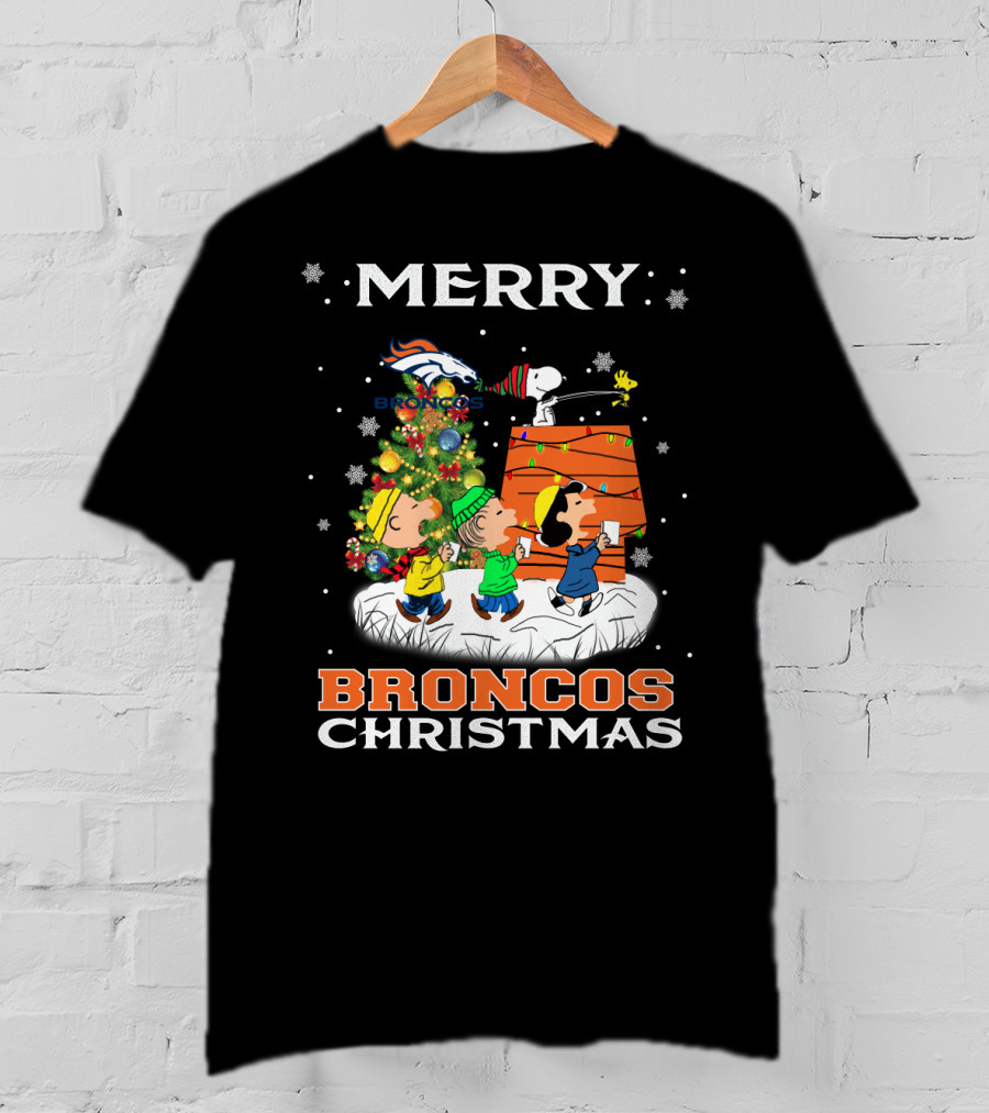 Merry Broncos Christmas Snoopy Fans Denver Christmas Tree Peanuts T-Shirt