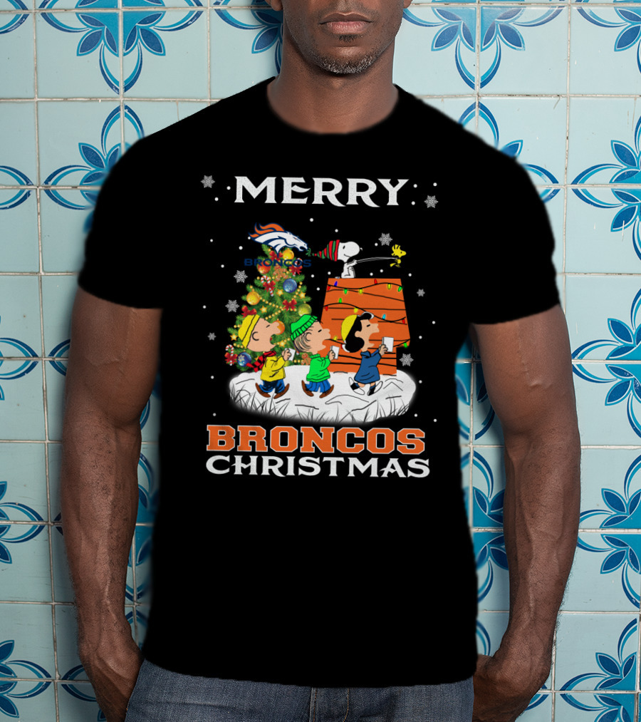 Merry Broncos Christmas Snoopy Fans Denver Christmas Tree Peanuts T-Shirt