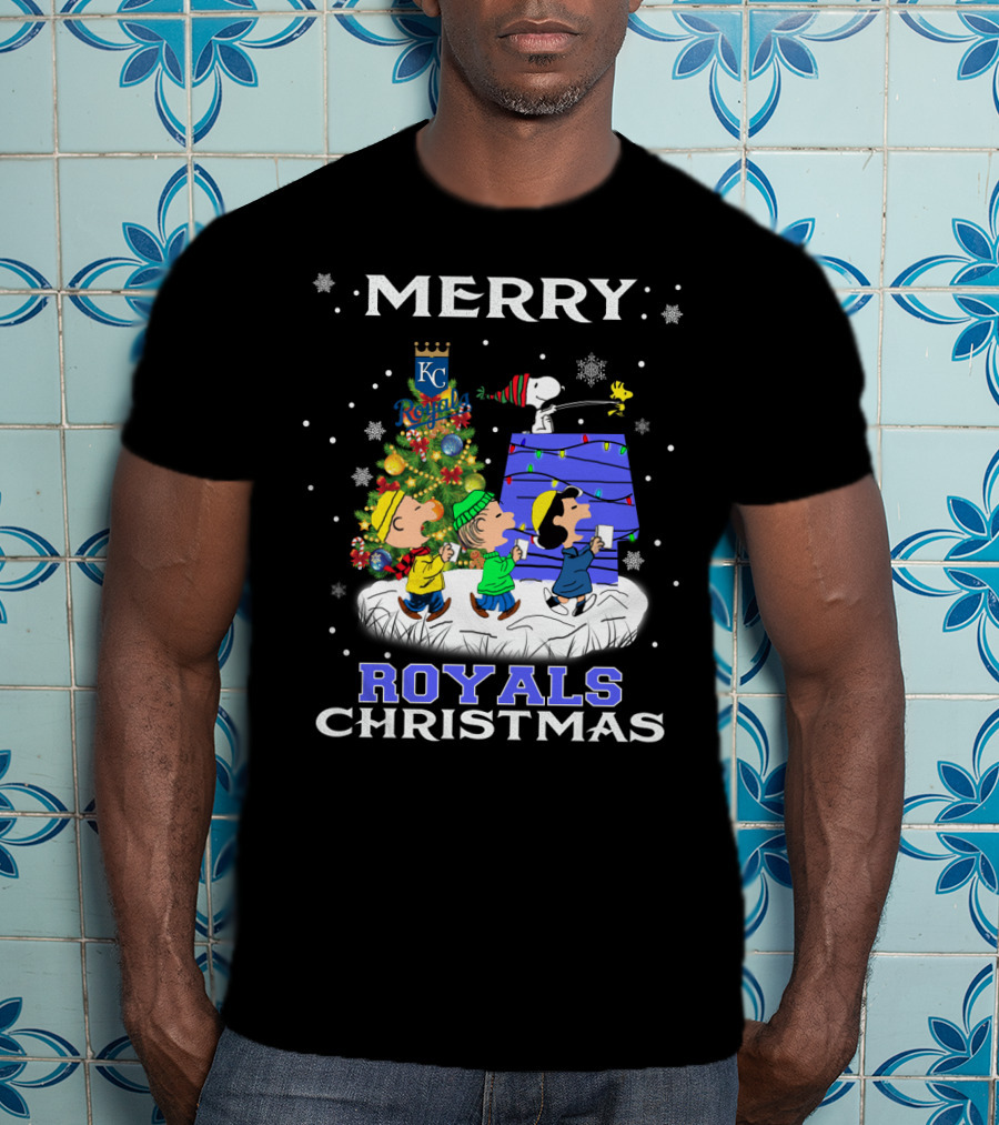 Merry Kansas City Royals Christmas Snoopy Fans T-Shirt