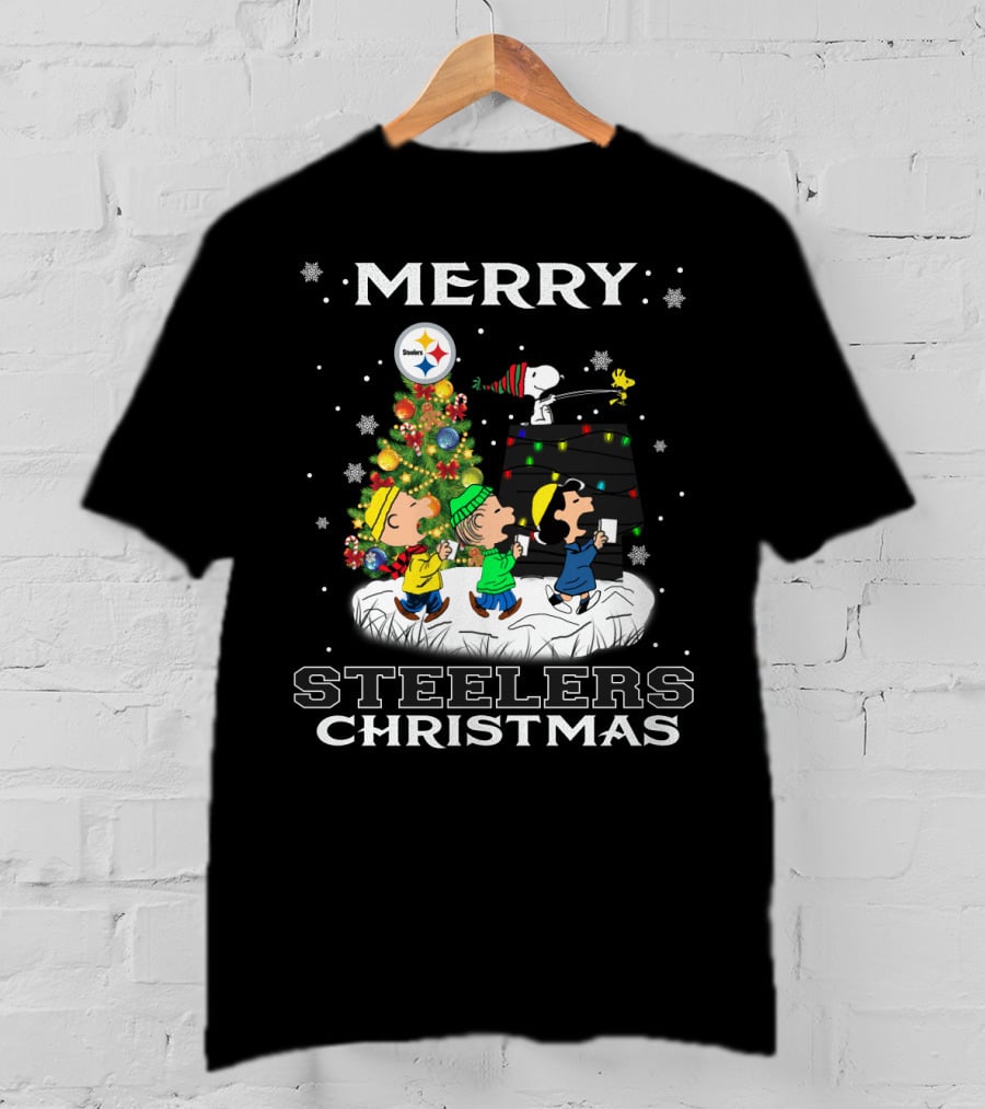 Merry Steelers Christmas Snoopy Peanuts Pittsburgh T-Shirt