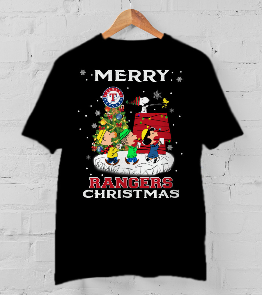 Merry Texas Rangers Christmas With Snoopy And Friends T-Shirt