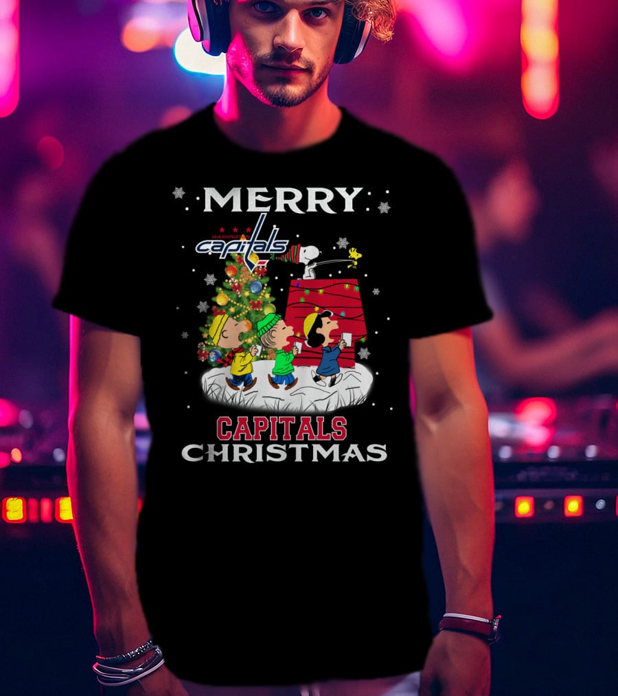 Merry Washington Capitals Christmas Snoopy Peanuts Carolers Holiday Celebration T-Shirt