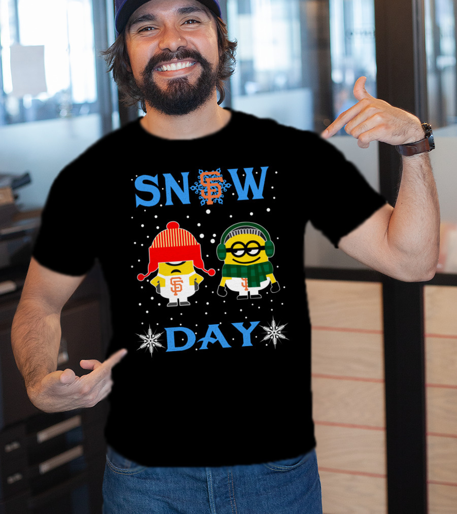 Snow Day San Francisco Giants Minions Winter Fun T-Shirt
