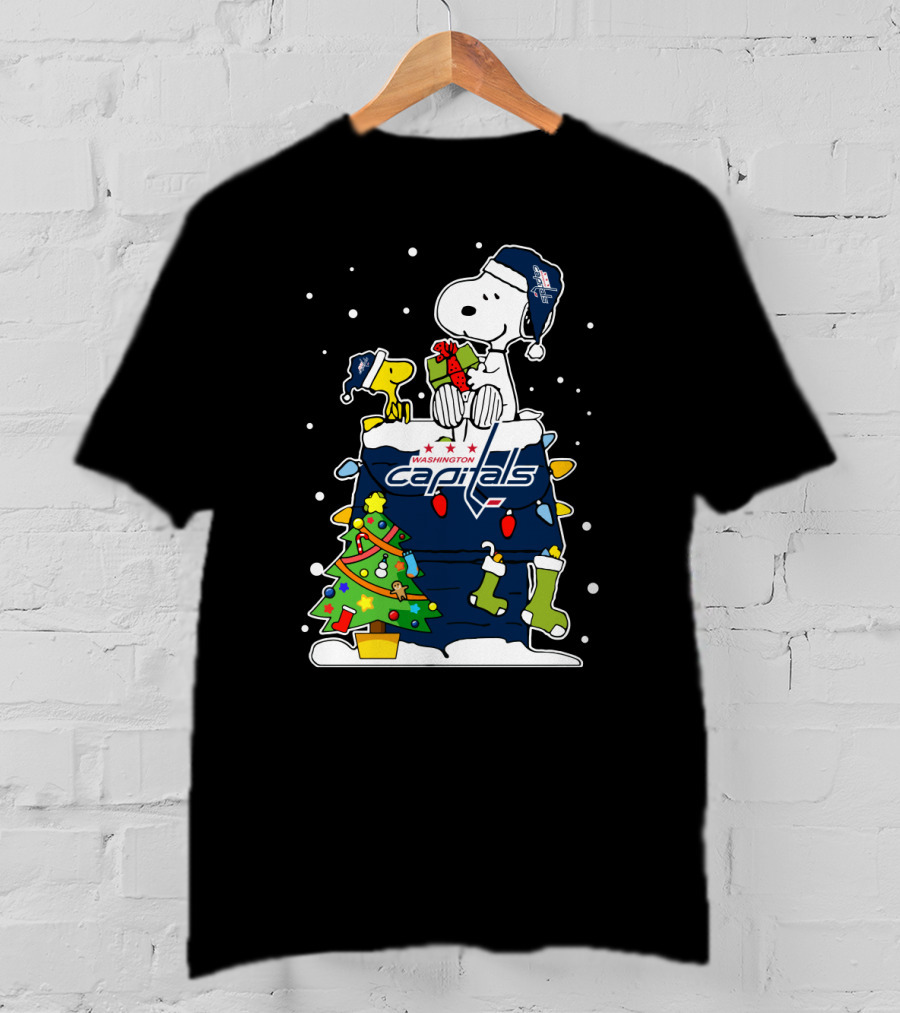 Washington Capitals Christmas Snoopy And Woodstock With Caps Beanies T-Shirt