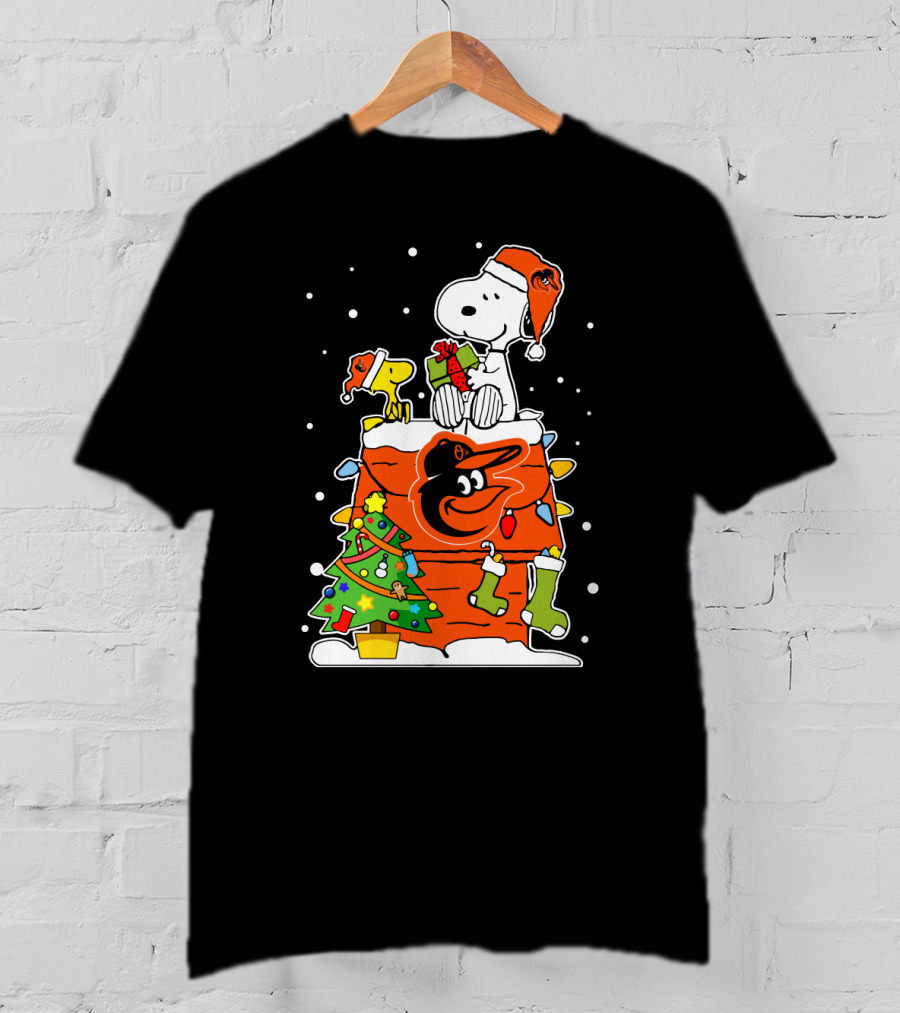 Baltimore Orioles Snoopy Christmas Doghouse Scene T-Shirt