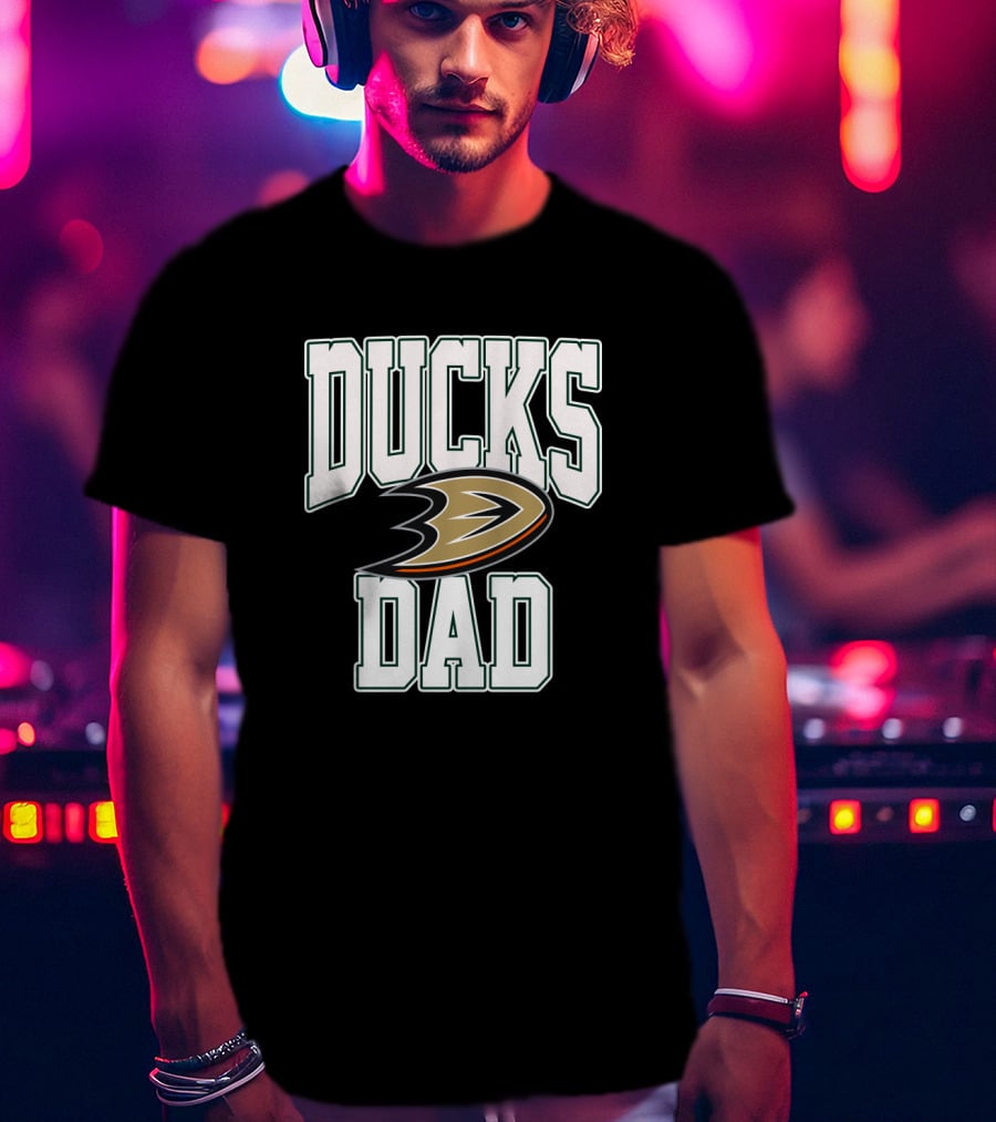 Anaheim Ducks Dad Hockey Team Logo T-Shirt