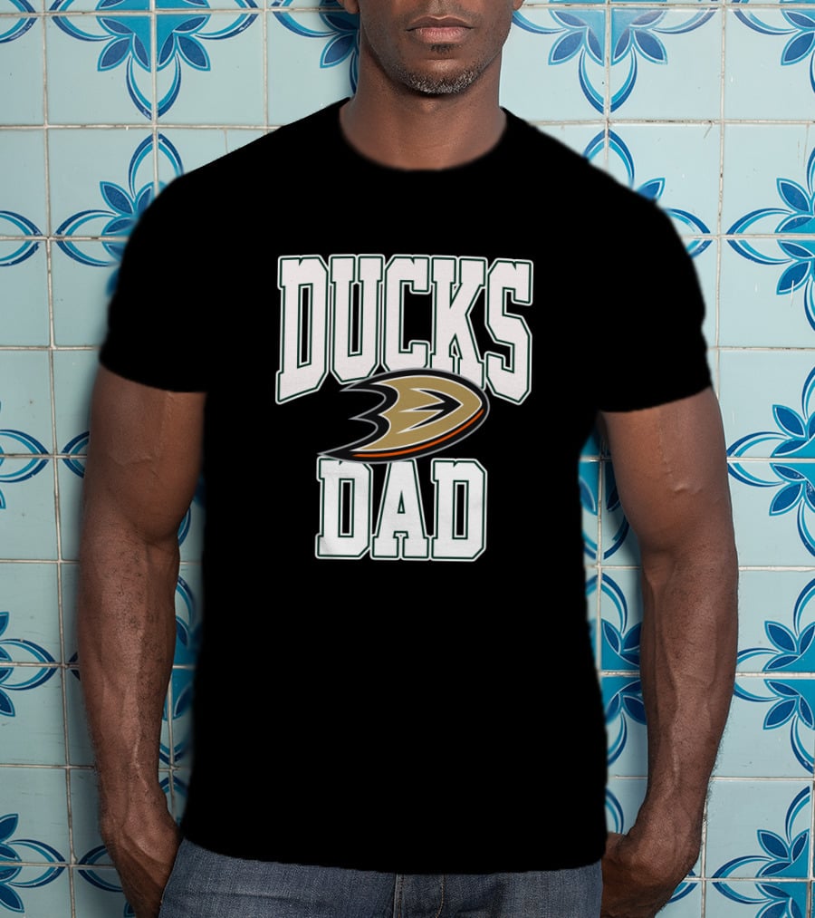 Anaheim Ducks Dad Hockey Team Logo T-Shirt