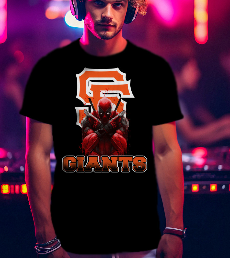 San Francisco Giants Deadpool Crossover Fans T-Shirt