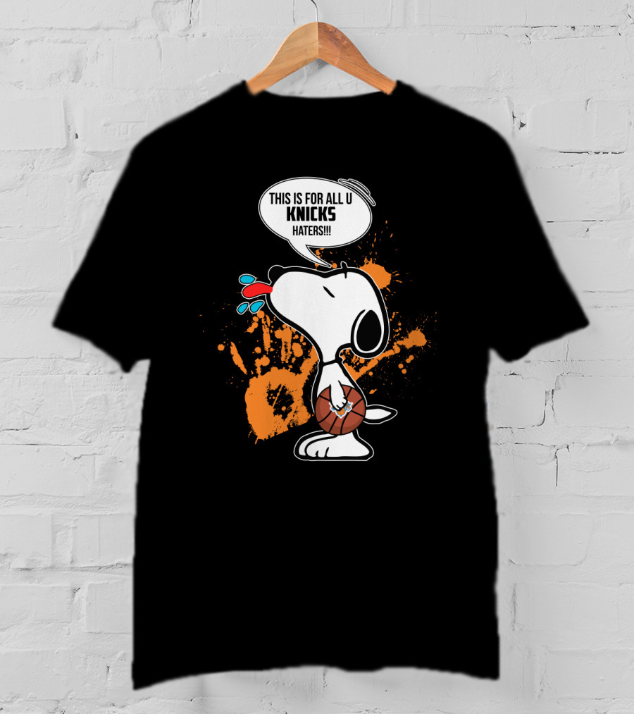 Snoopy Basketball Fan Spits Back At Knicks Haters T-Shirt
