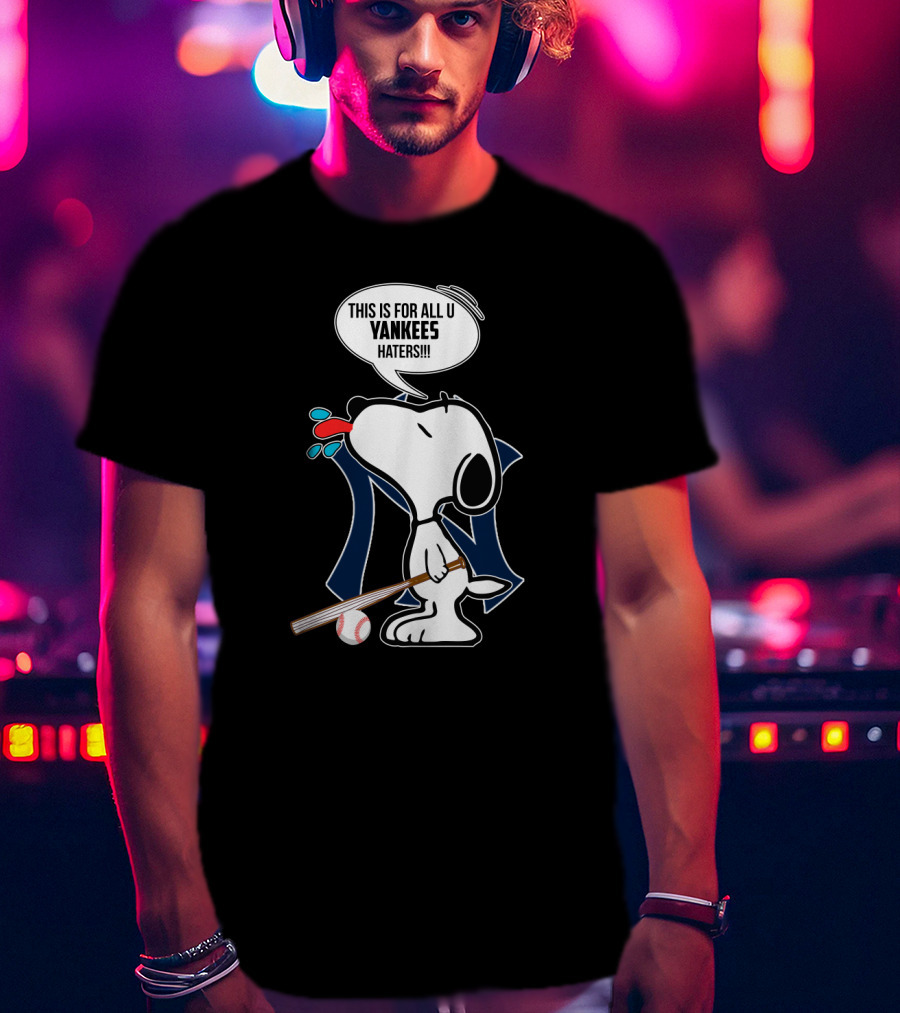 Snoopy Sticking Tongue Out With New York Yankees Logo And Baseball Bat T-Shirt