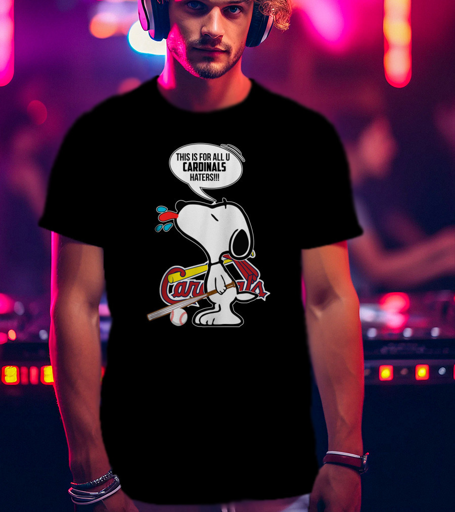 Snoopy MLB Cardinals Defense St. Louis Baseball Fans T-Shirt