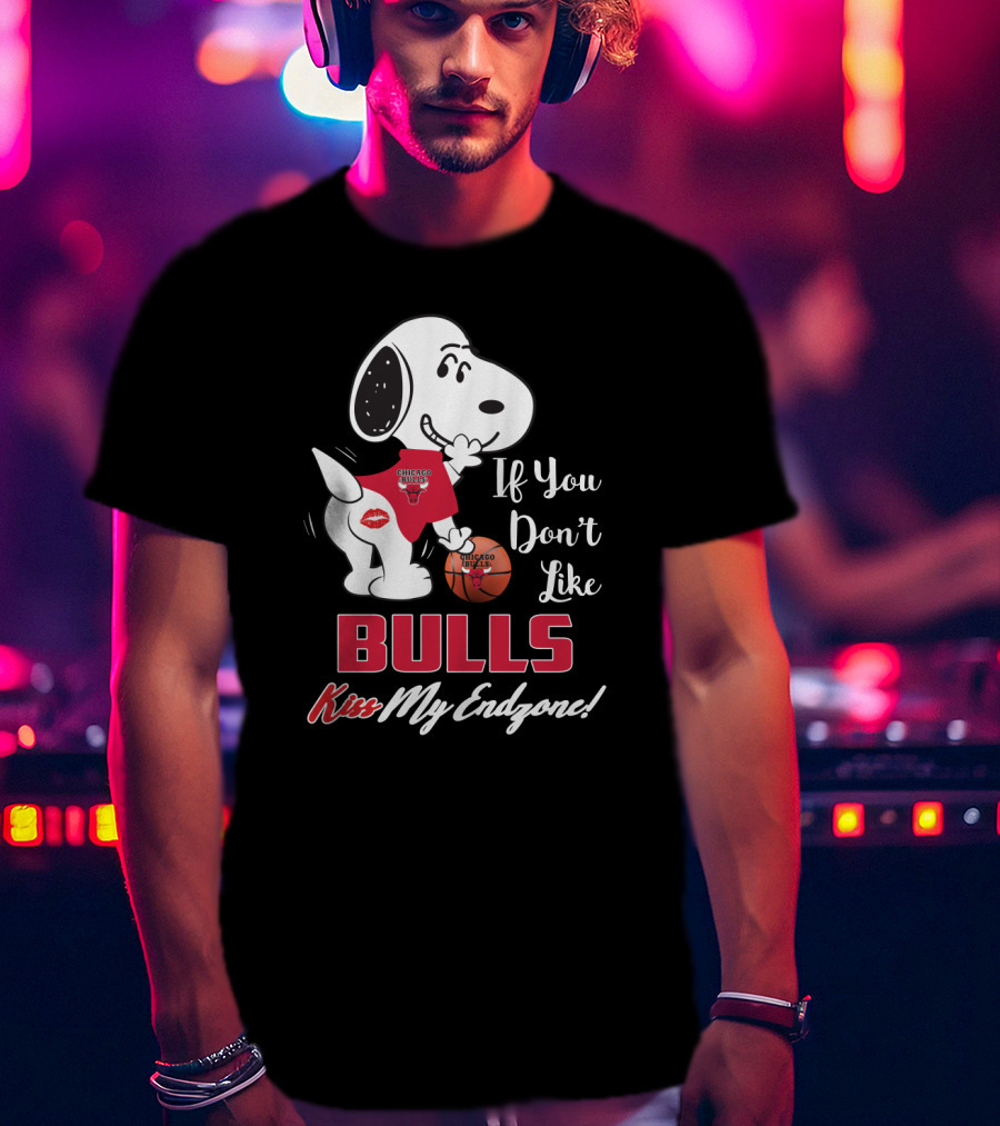 Snoopy If You Don’t Like Chicago Bulls Kiss My Endzone T-Shirt
