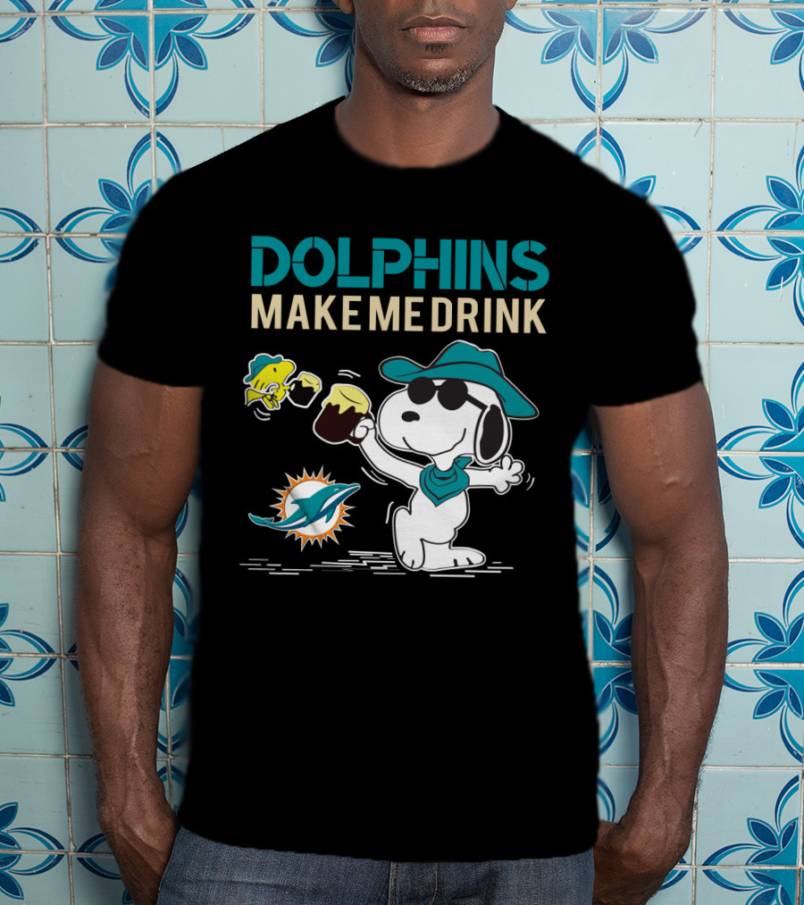 Dolphins Make Me Drink Snoopy Miami Dolphins Fans T-Shirt