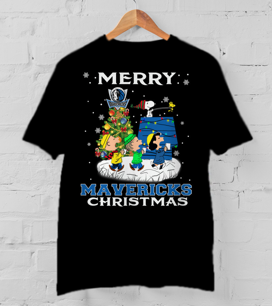 Merry Dallas Mavericks Christmas With Snoopy And Friends T-Shirt