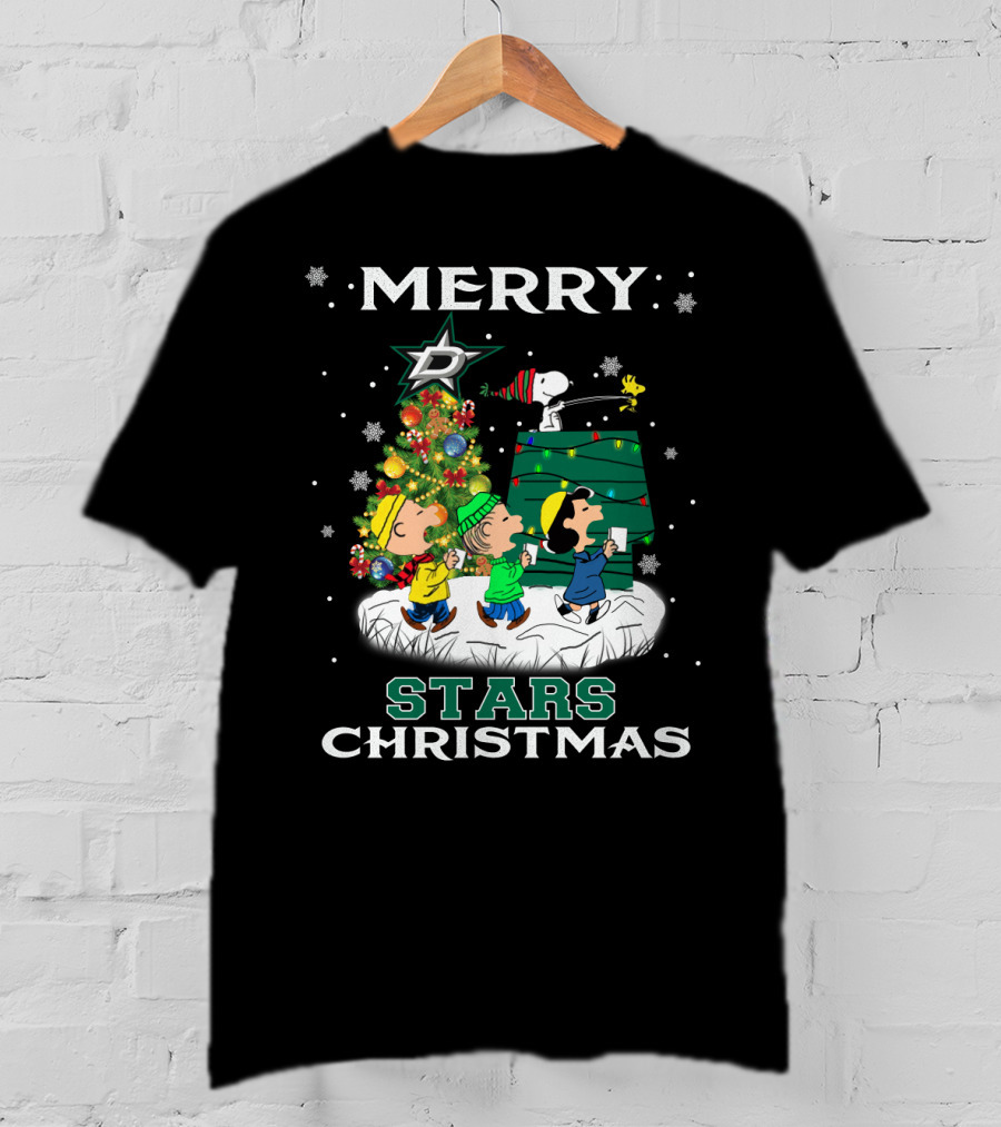 Merry Dallas Stars Christmas With Snoopy Woodstock And Peanuts Characters T-Shirt