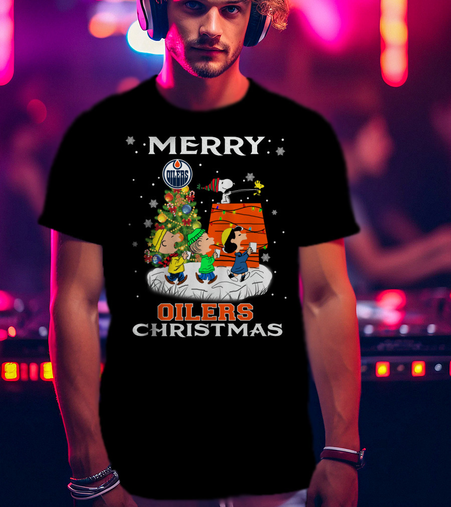 Merry Edmonton Oilers Christmas With Snoopy And Peanuts Characters T-Shirt