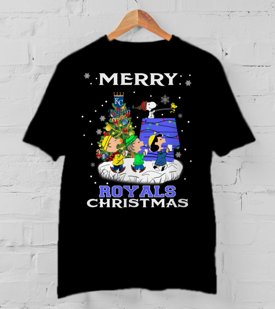 Kansas City Royals Christmas With Snoopy And Friends - Merry Festive T-Shirt