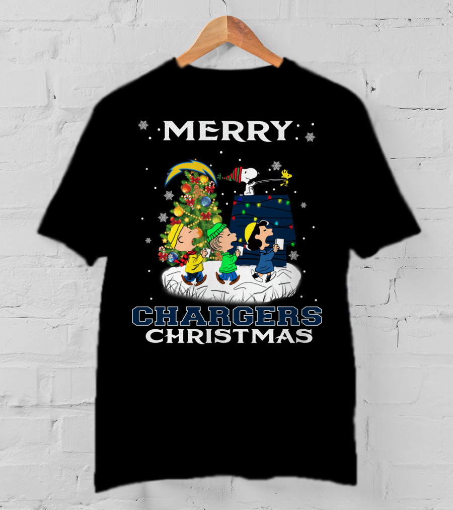 Merry Chargers Christmas Snoopy Peanuts Tree T-Shirt