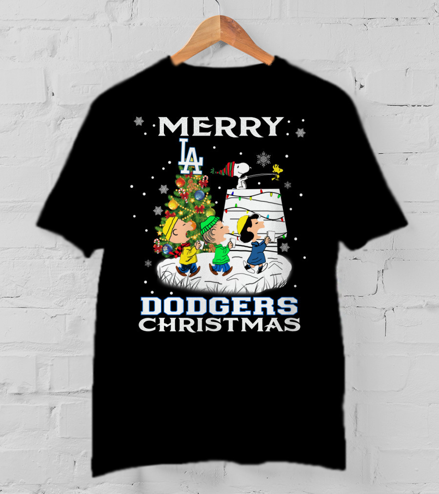 Merry Los Angeles Dodgers Christmas With Snoopy And Peanuts Holiday Scene T-Shirt