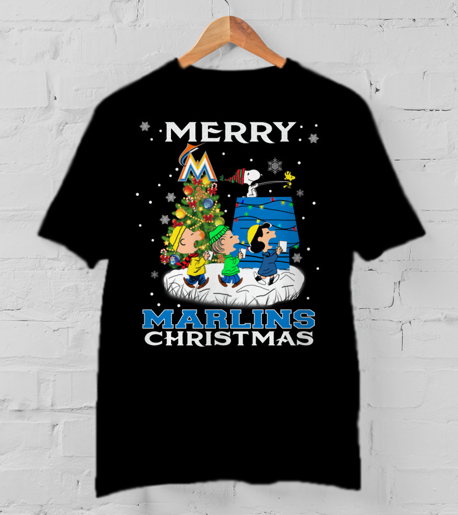 Merry Miami Marlins Christmas Featuring Peanuts Snoopy Woodstock Caroling T-Shirt