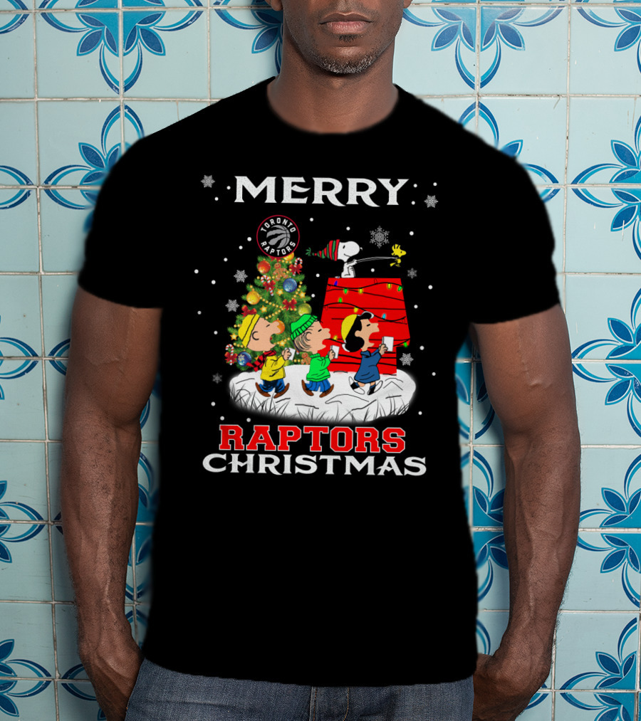 Merry Toronto Raptors Christmas Snoopy Woodstock Charlie Brown Lucy Linus T-Shirt