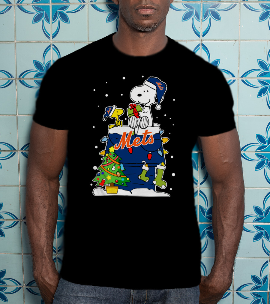 Snoopy And Woodstock Christmas Mets Fans Delight T-Shirt