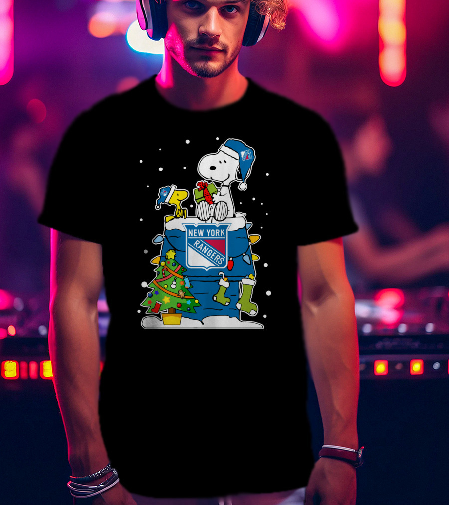 New York Rangers Snoopy And Woodstock Christmas T-Shirt